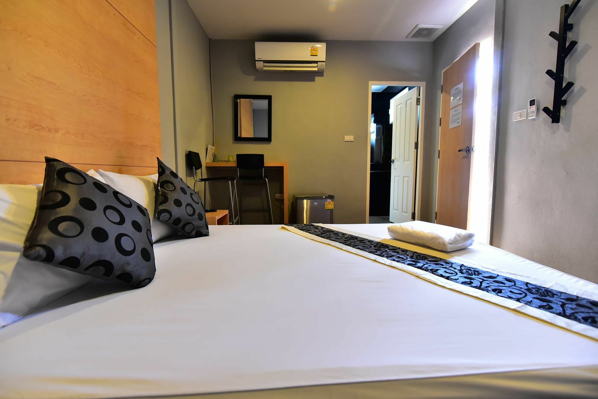 Love Box Resort Bangkok Esterno foto