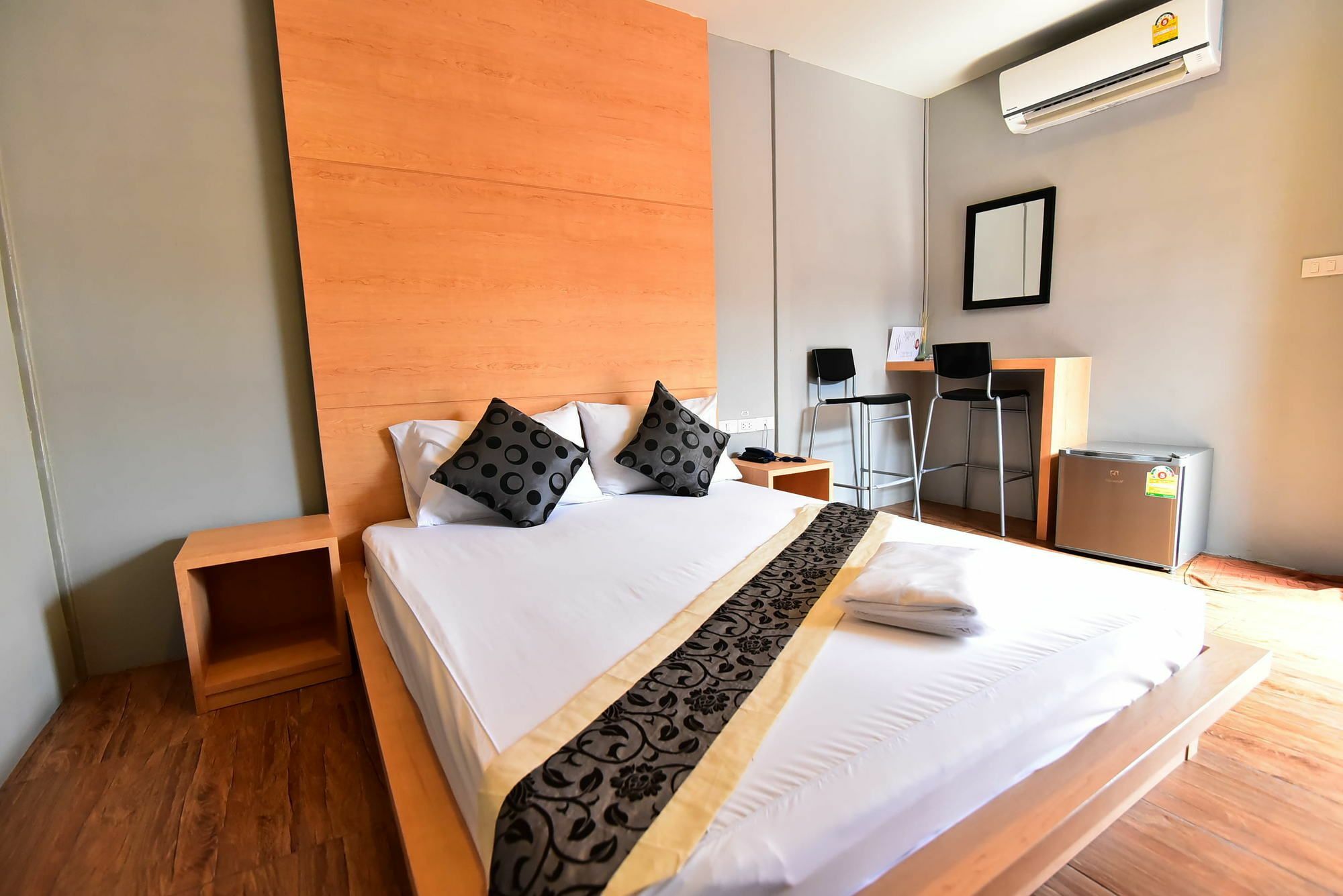 Love Box Resort Bangkok Esterno foto