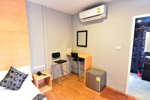 Love Box Resort Bangkok Esterno foto